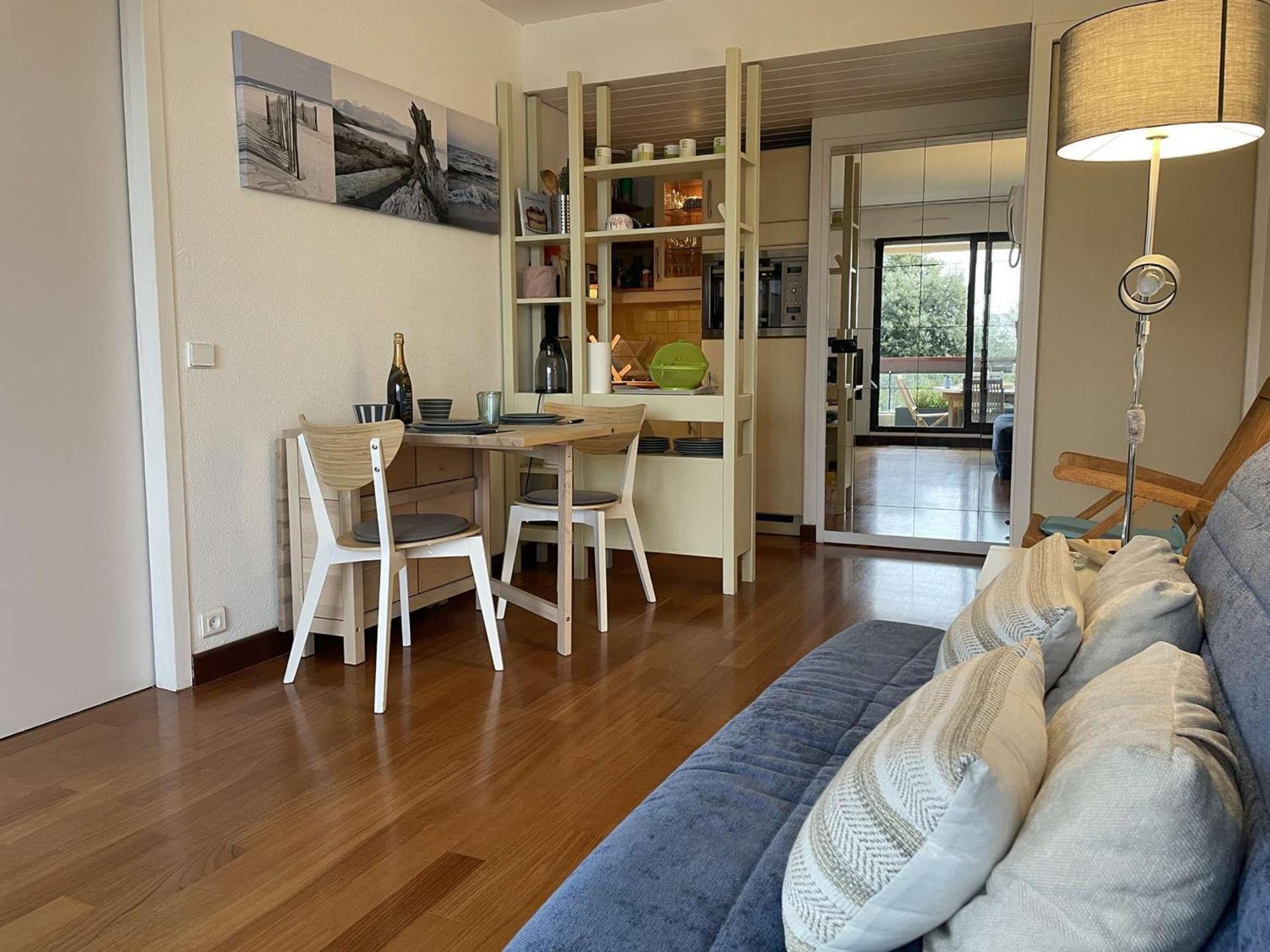 Апартаменты 2 Pieces Avec Piscine, Parking Prive - La Rochelle - Fr-1-246-594 Ла-Рошель